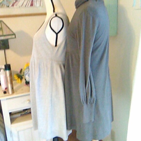 Kensie/ Max Studio Bundle of Two Sweater Dresses - Picture 4 of 14